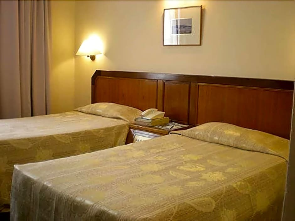 Bintang Warisan Hotel