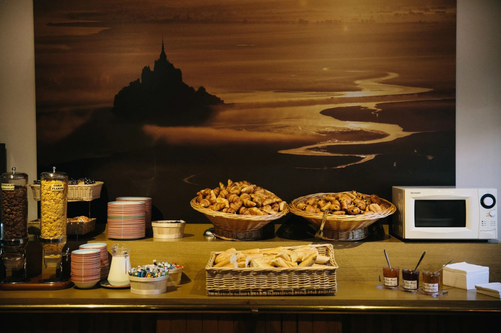 Hotel photo 13