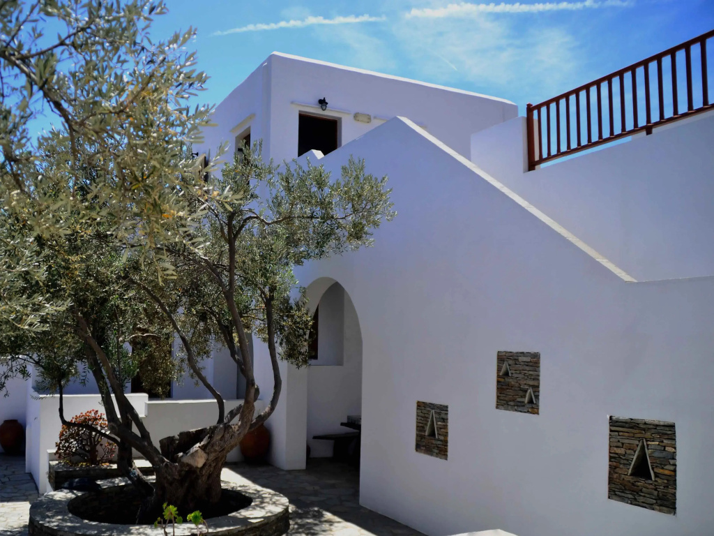 Faneromeni Appartmens & Rooms