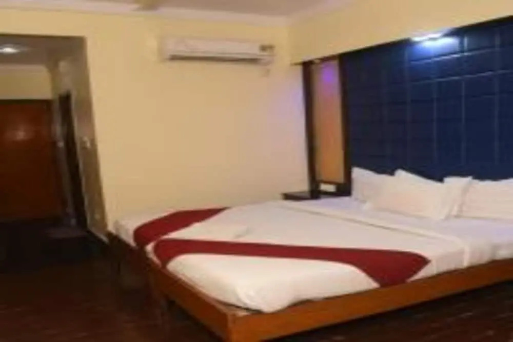 Hotel Rajhans International - Chambres