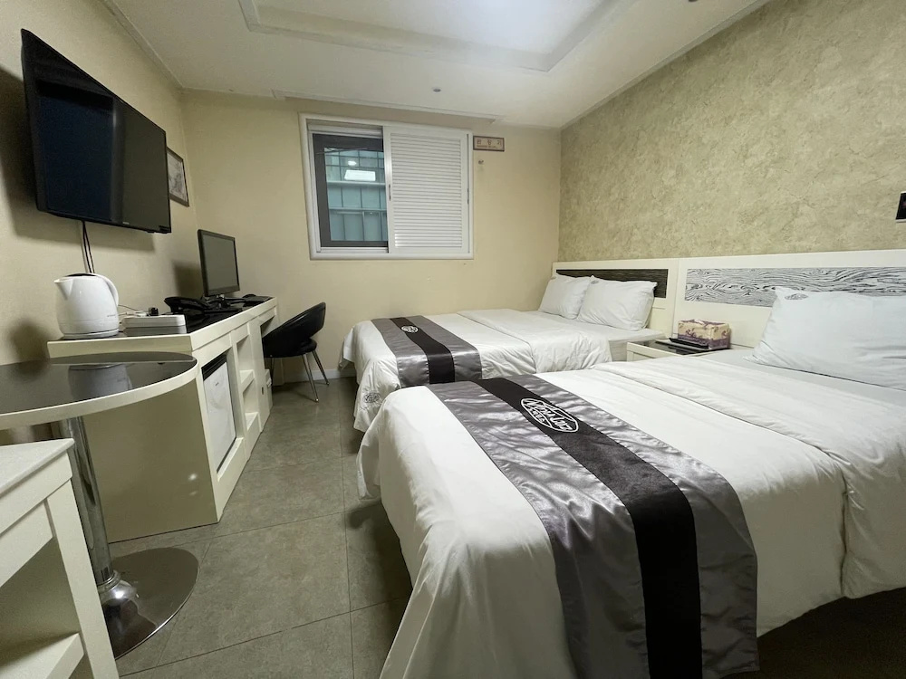 Novaluz Tourist Hotel - Chambres
