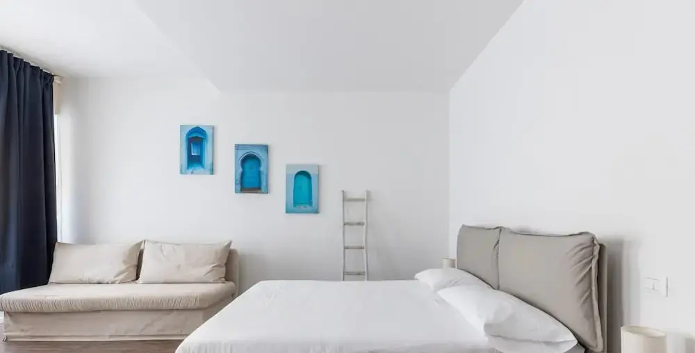 Largo Molina Studio III by Wonderful Italy