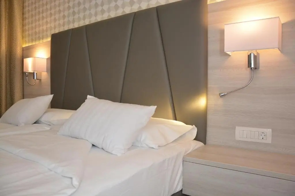 Hotel Fiesa - Chambres