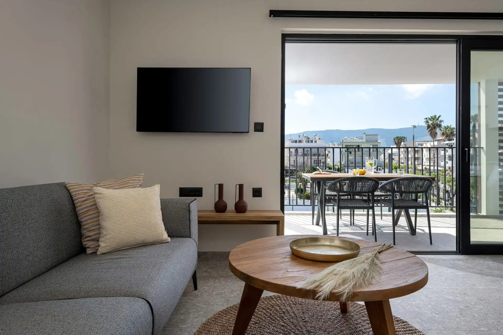 2 Bedrooms Deluxe Apartment