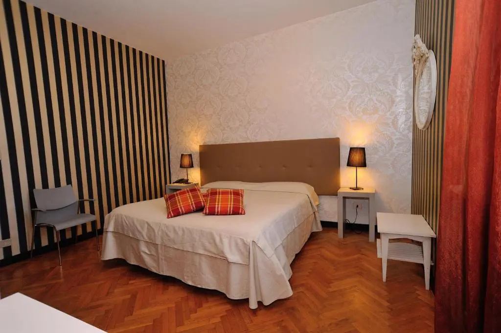 Grand Hotel Panoramic - Chambres