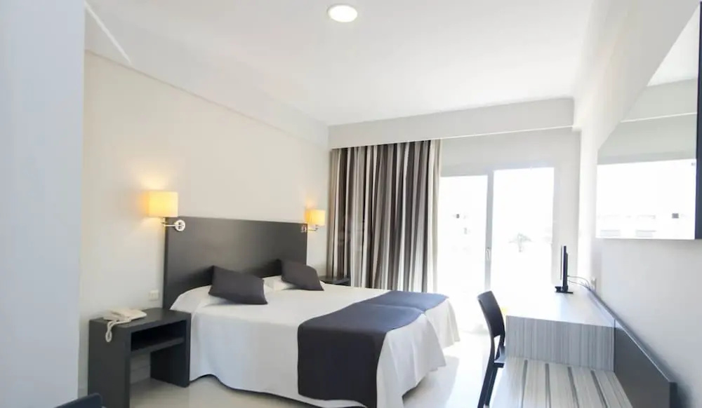 Hotel Los Robles - Chambres