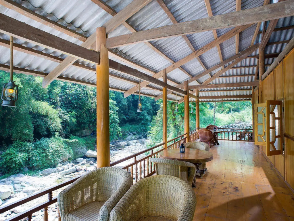 Topas Riverside Lodge