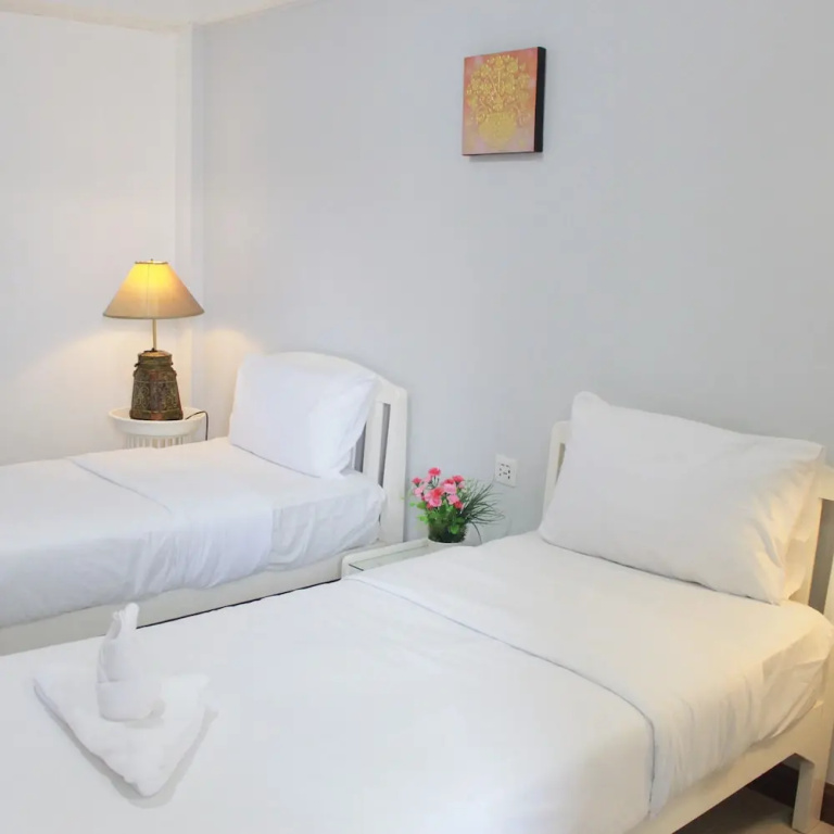 Standard Double room (twin beds)