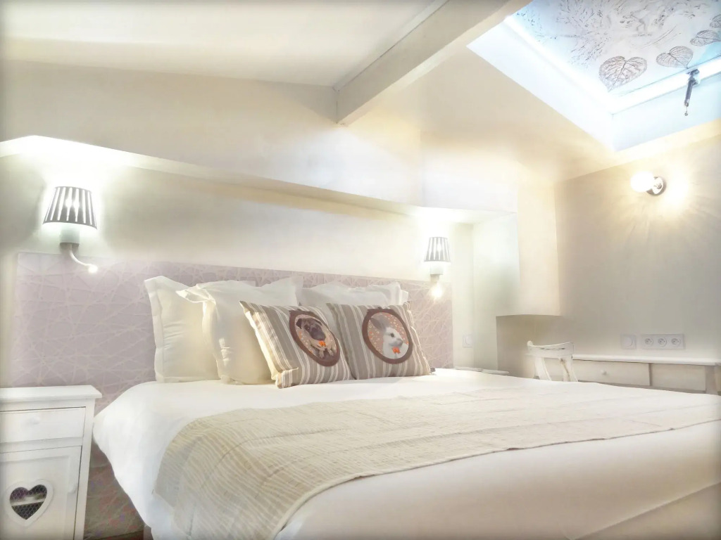 Hotel le Pavillon picture