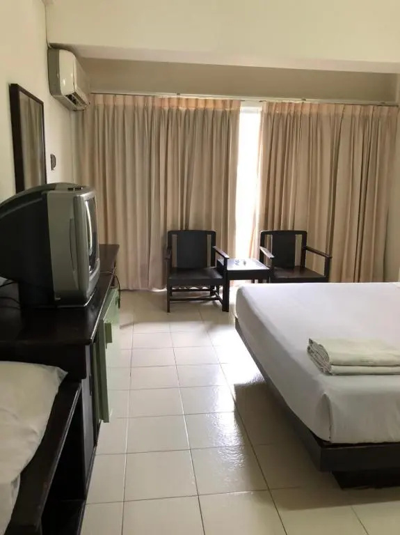 Standard Double room (full double bed)