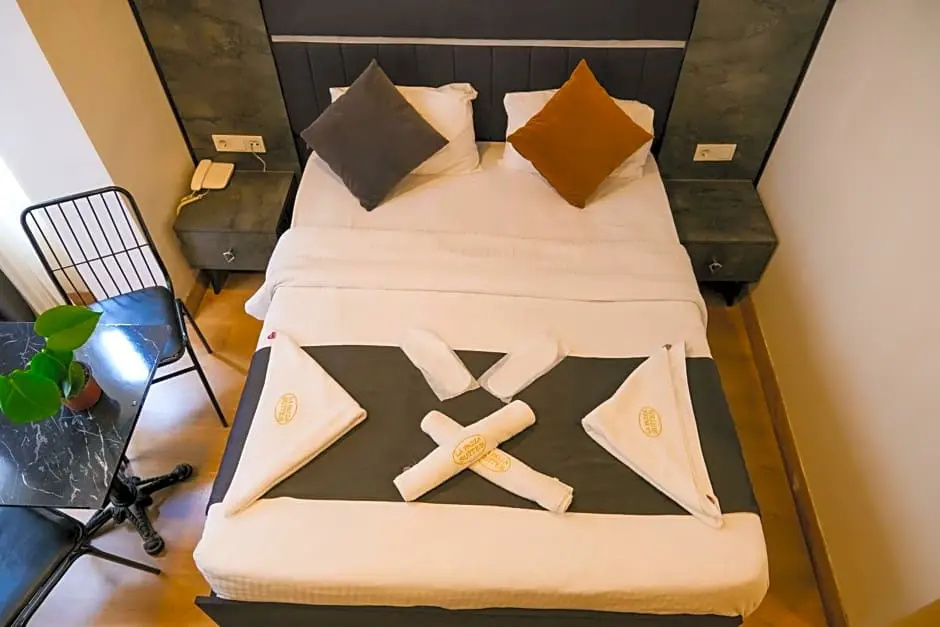 La Pazza Suites Hotel - Chambres
