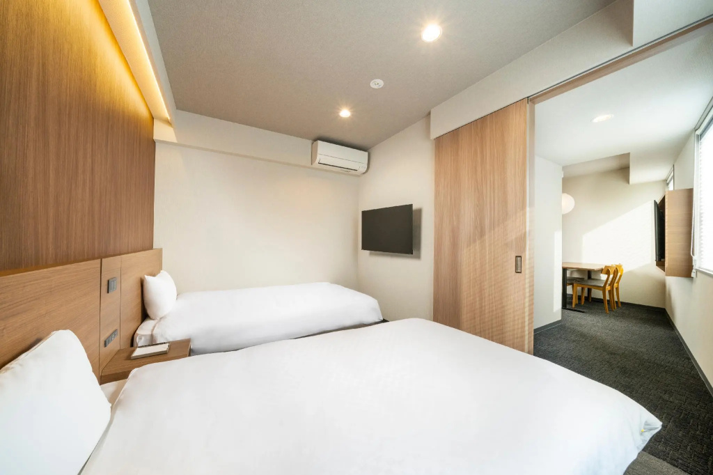 Отель KOKO HOTEL Residence Asakusa Tawaramachi в Токио