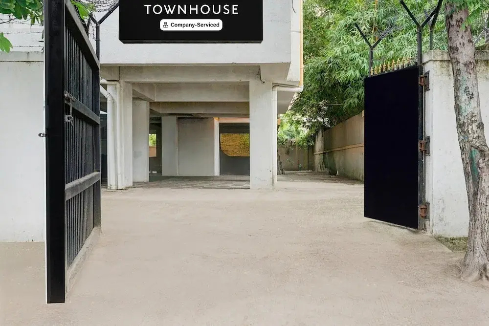 Super Townhouse Koregaon Park