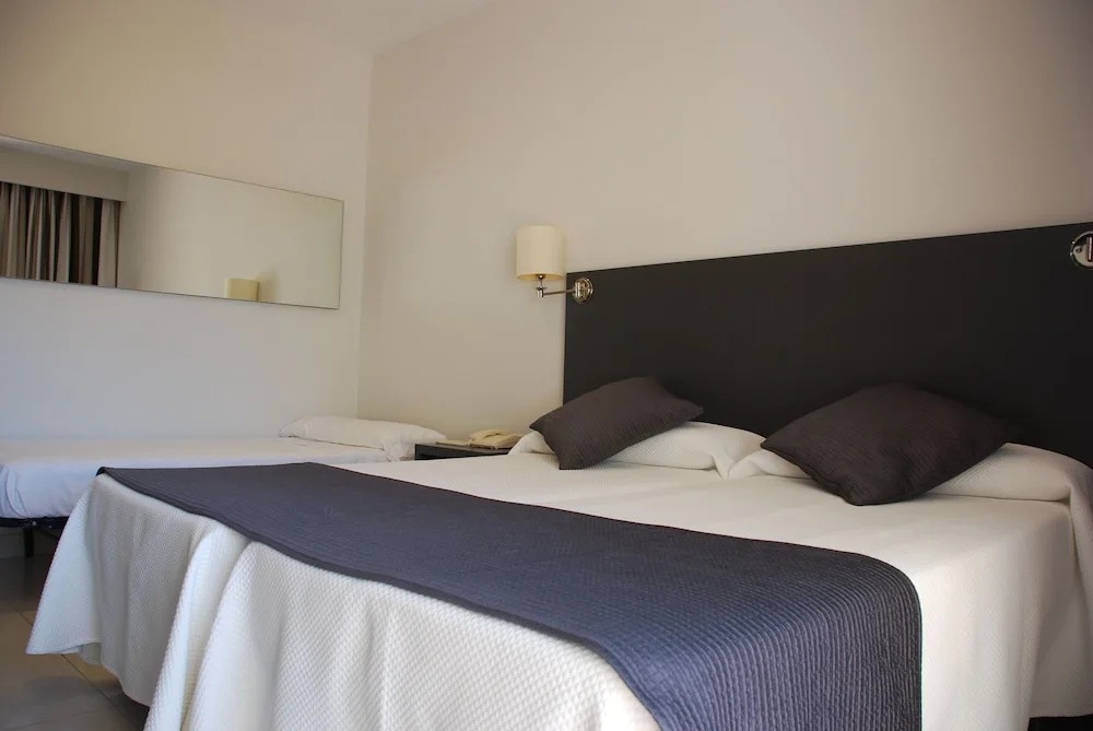 Hotel Los Robles - Chambres