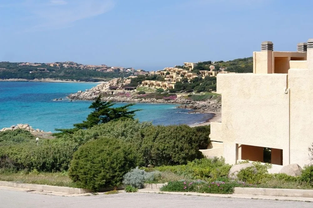 Beach & Waterfront