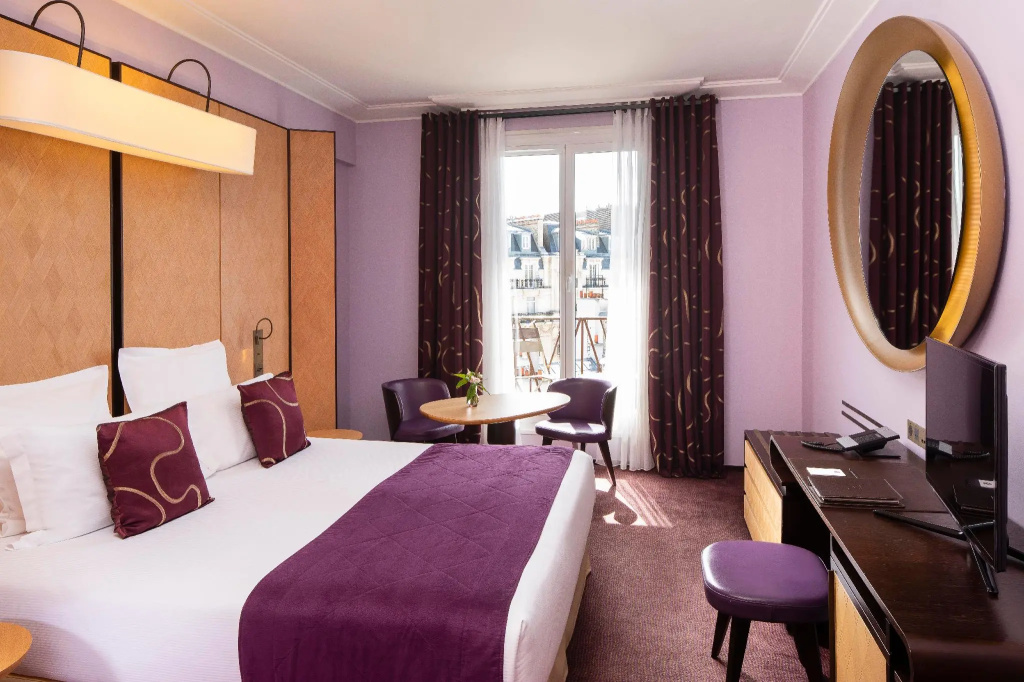 Deluxe Double room (full double bed)
