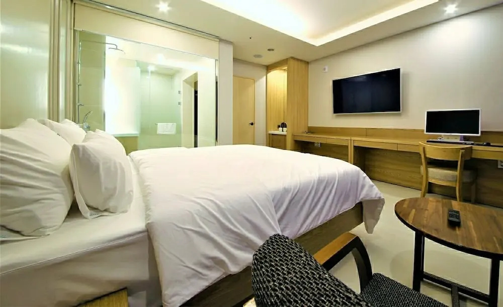 Hotel photo 30