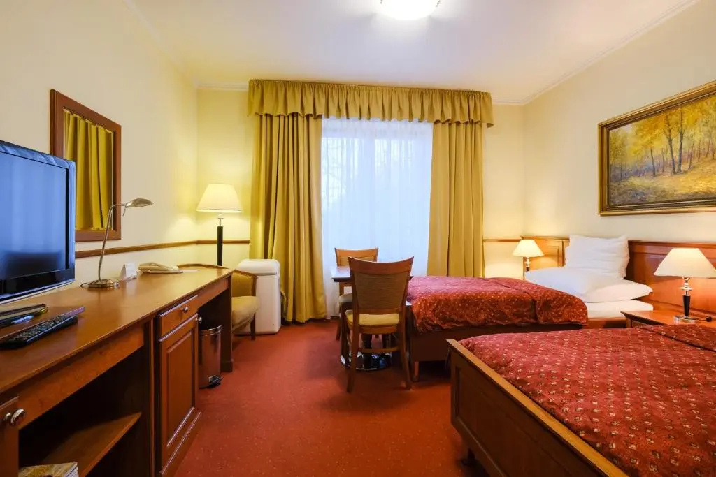 Double room (twin beds)