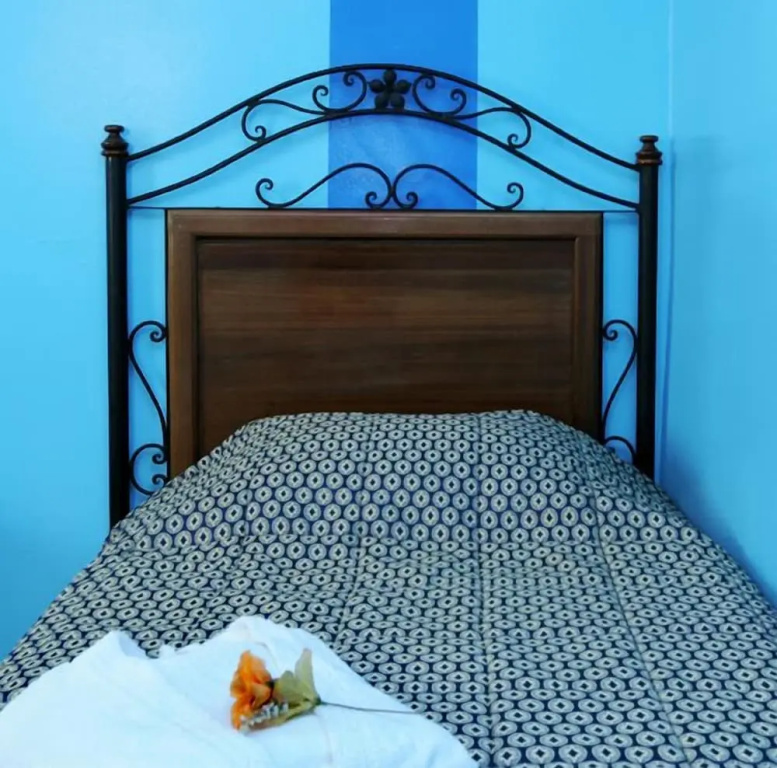 Standard Triple room with balcony