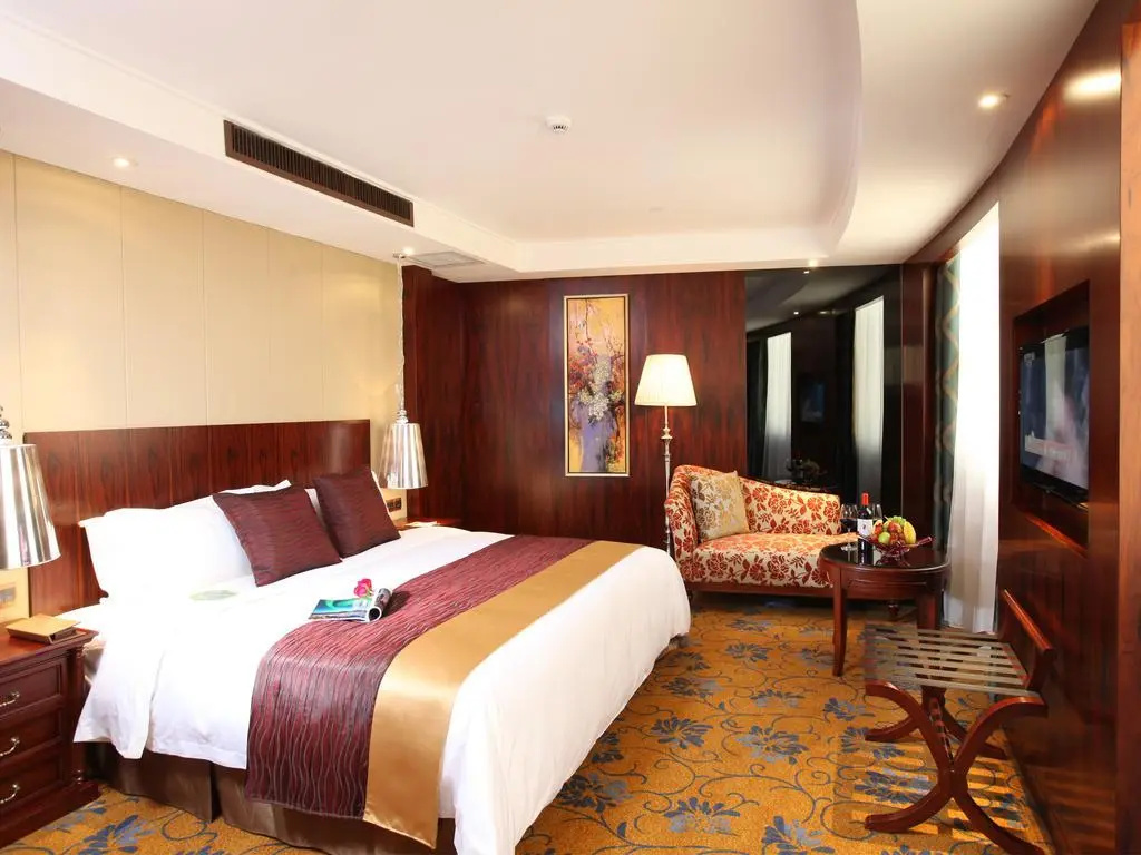 Beijing Zhongle Six-Star Hotel