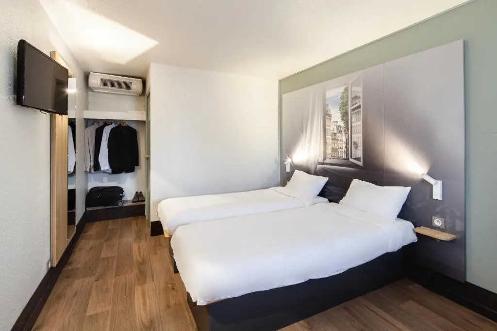 Double room (twin beds)