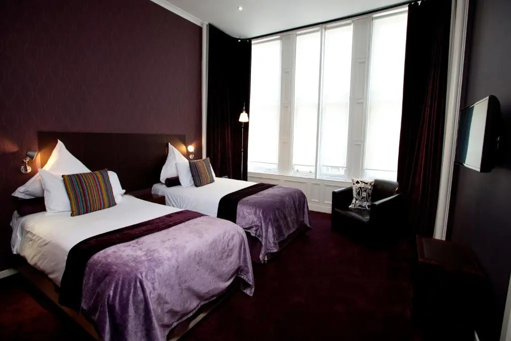 Standard Double room (twin beds)