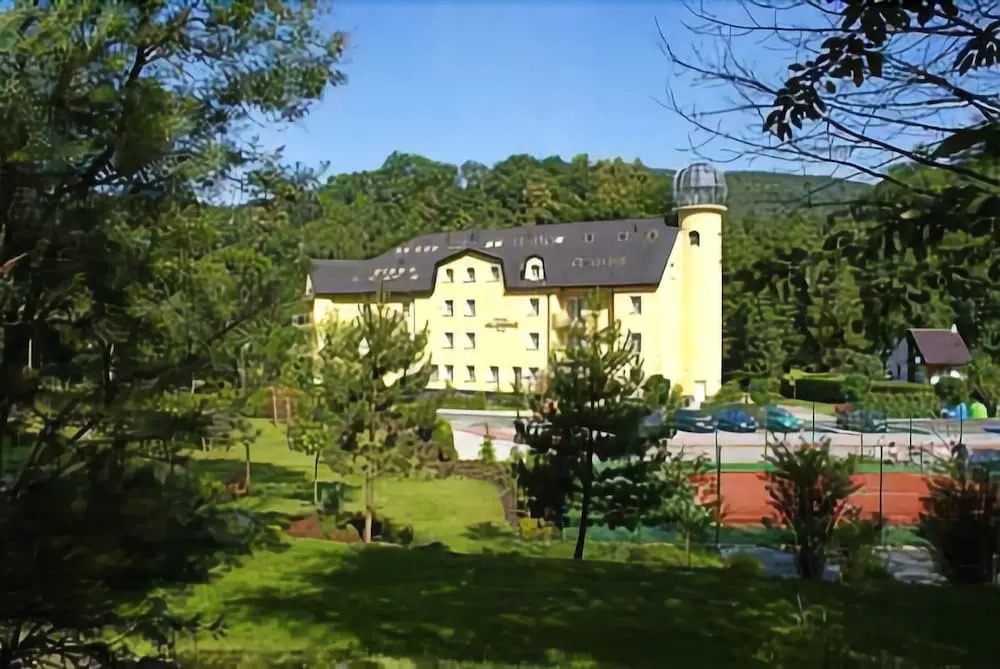 Akademie Hotel - Général