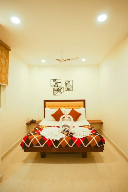 Standard Double room (full double bed)