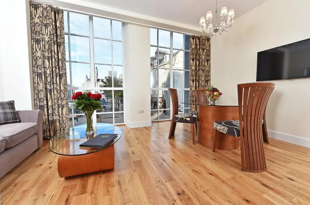 Royal Athenaeum Suites - Chambres