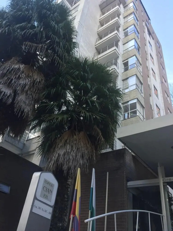 Hotel Cyan Suites