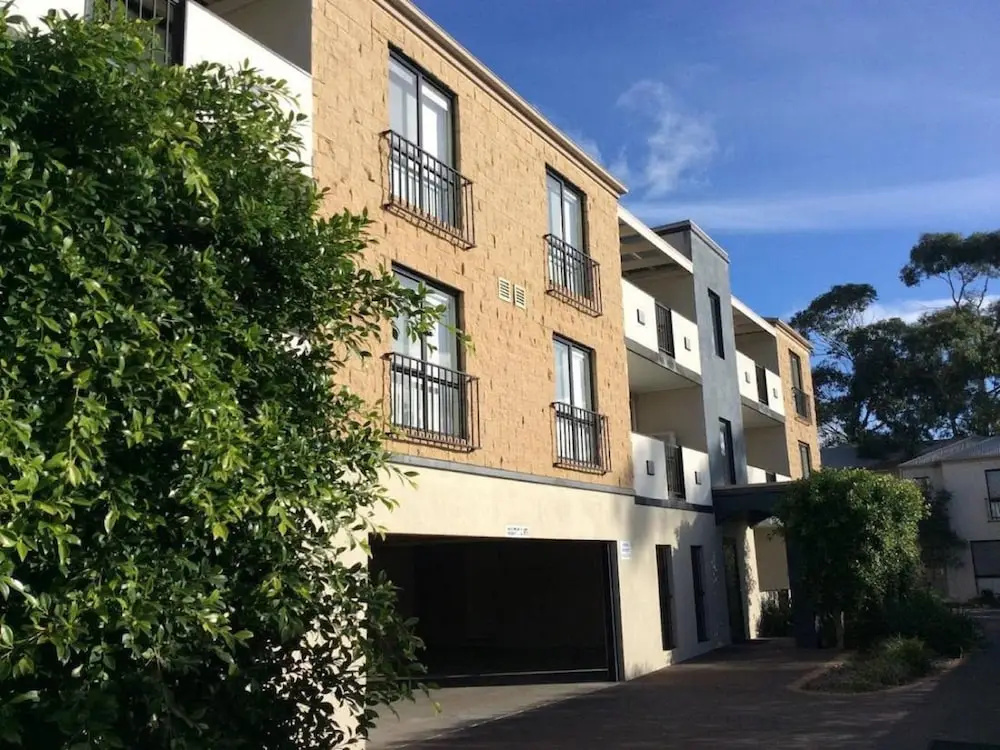 Oceanic Apartments