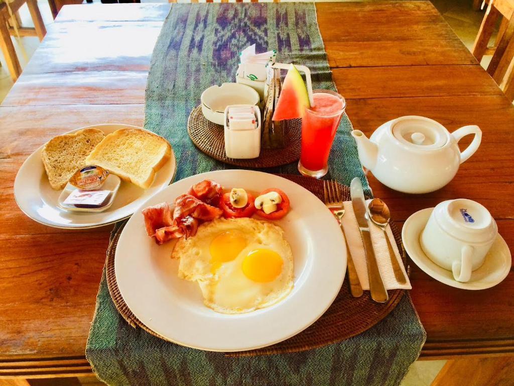 Arya Amed Beach Resort