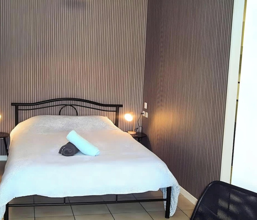 Voir la photo 2 — Chez Serge N 102 Wifi Parking Gratuit 2pers