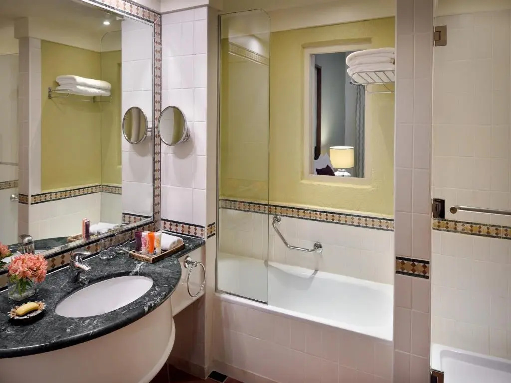 Mövenpick Resort & Spa Dead Sea - Chambres