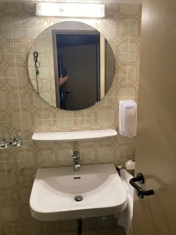 Image 8