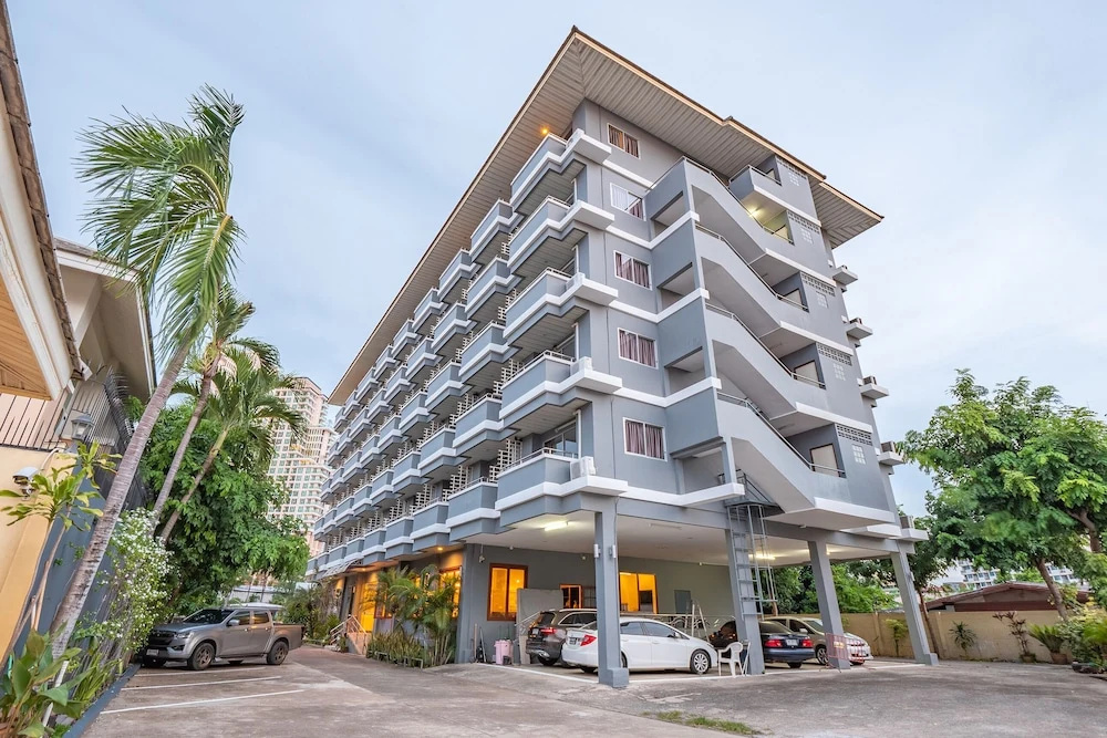 Tycoon Place Garden — фото