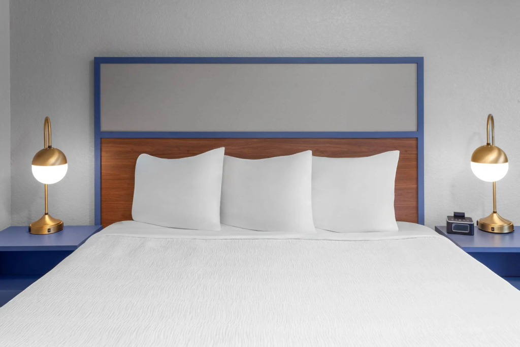 AmericInn by Wyndham Plymouth - Général