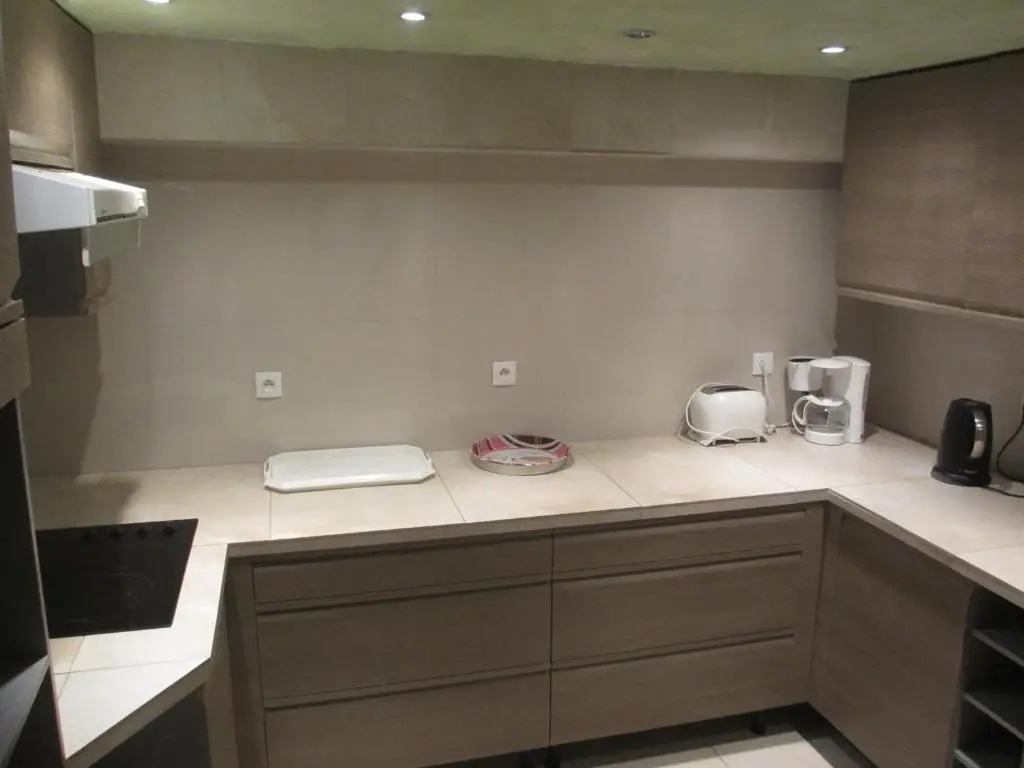 4 Bedrooms Cottage