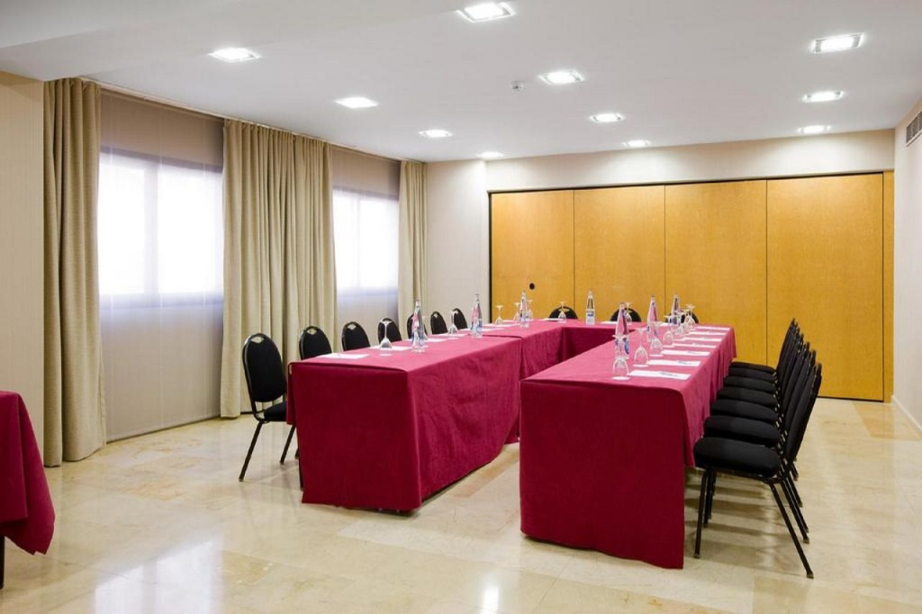 iStay by NH Ciudad de Valencia Hotel - Général