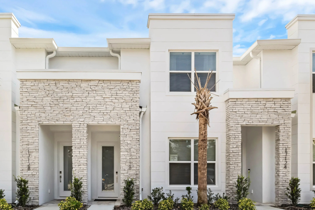 TR17126BD - luxury 3 bed villa with plunge pool, Clermont, US