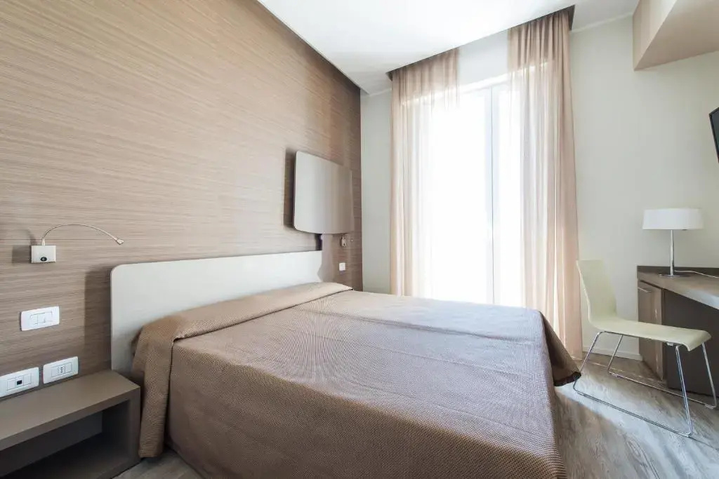 Hotel 2000 - Chambres