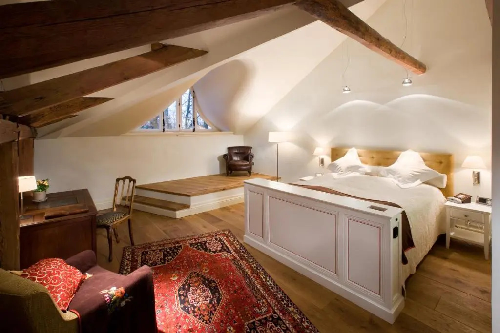 Superior room