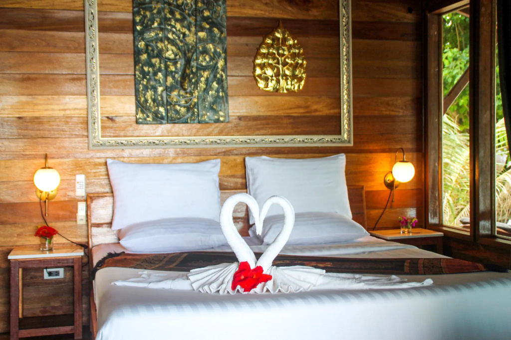 Ten Moons Lipe Resort - Général
