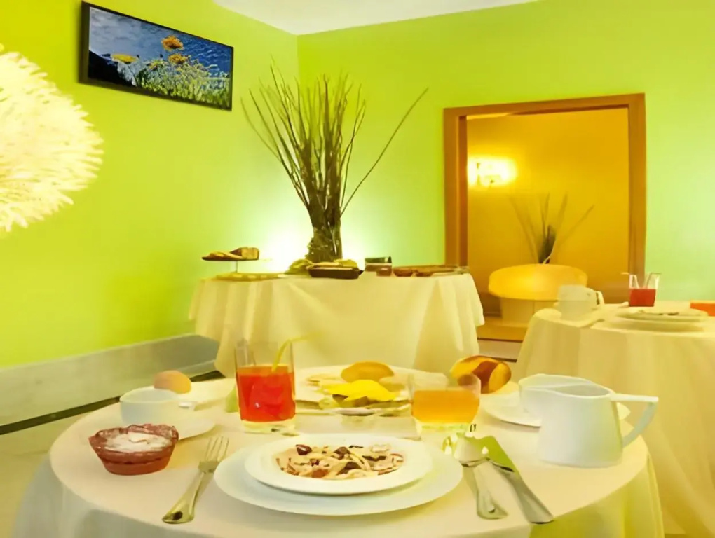 Hotel photo 25