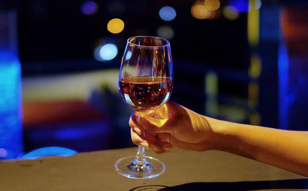 Food & Beverage