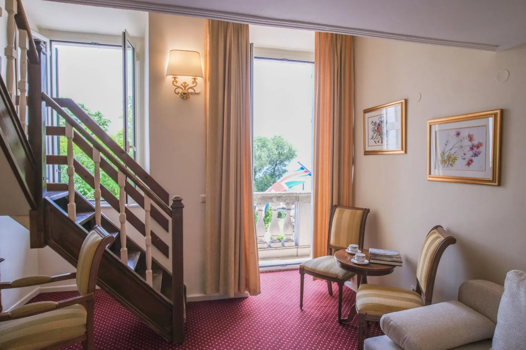 Cavalieri Hotel by null