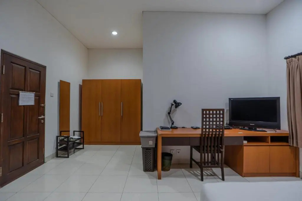 Arcs House Menteng By Jambuluwuk