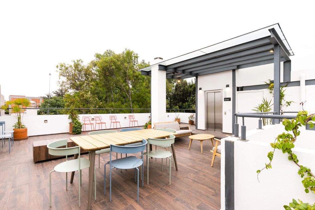 Casai Cute Studio on top Floor in Condesa