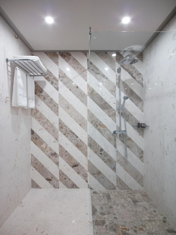 The Lake Hotel - фото 24