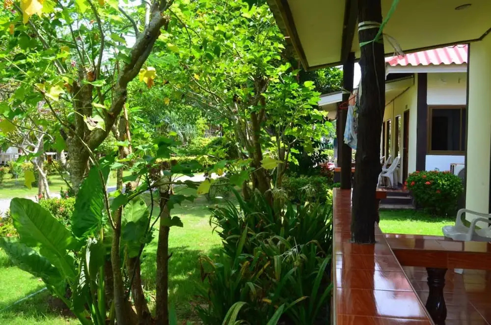 Lanta Nice Beach Resort - Chambres